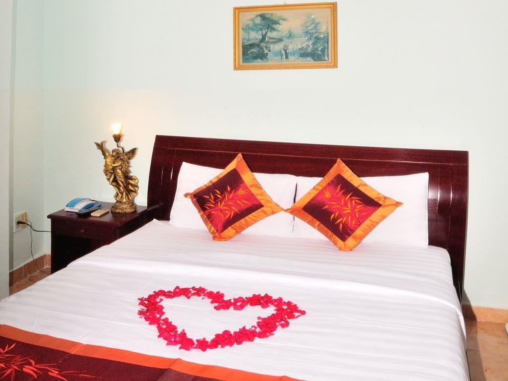 Ha Trang Hotel Thành Pho Ho Chí Minh Esterno foto