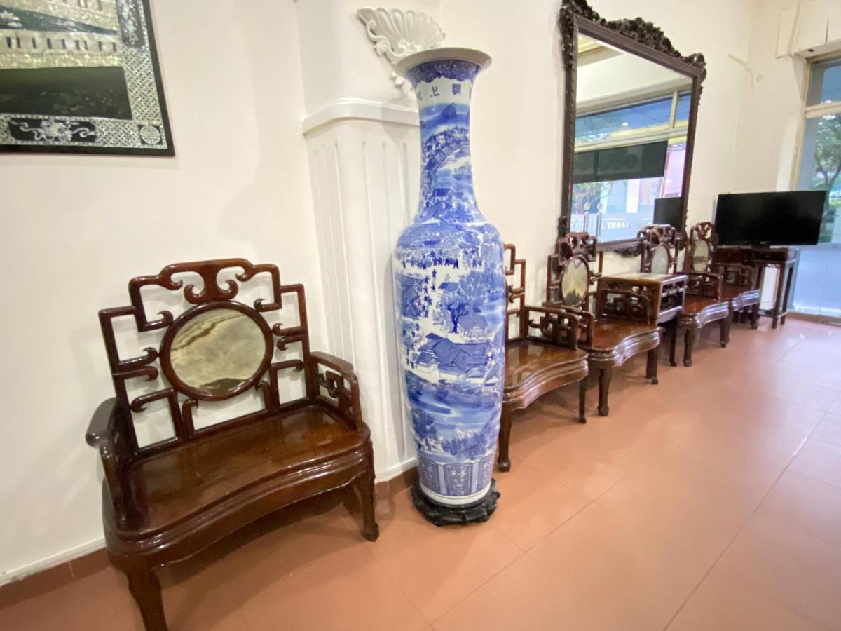 Ha Trang Hotel Thành Pho Ho Chí Minh Esterno foto