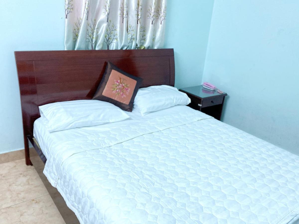 Ha Trang Hotel Thành Pho Ho Chí Minh Esterno foto